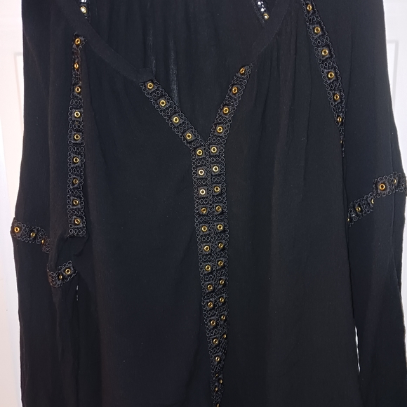 INC Women's Long sleeveBlack  Top with gold embellishment, Size L - Picture 3 of 7